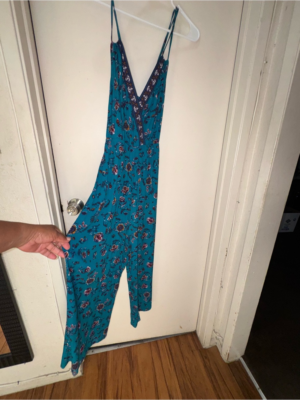 Eyeshadow Teal Floral Crisscross Wide-Leg Jumpsuit - Picture 7 of 10